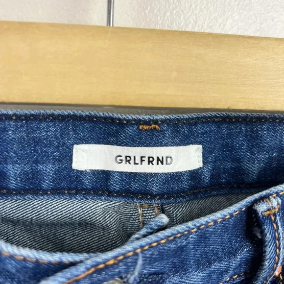 GRLFRND Yasmin Mid Rise Skinny Jeans Size 26 Joan Jett Wash Blue Button Fly - Picture 3 of 13